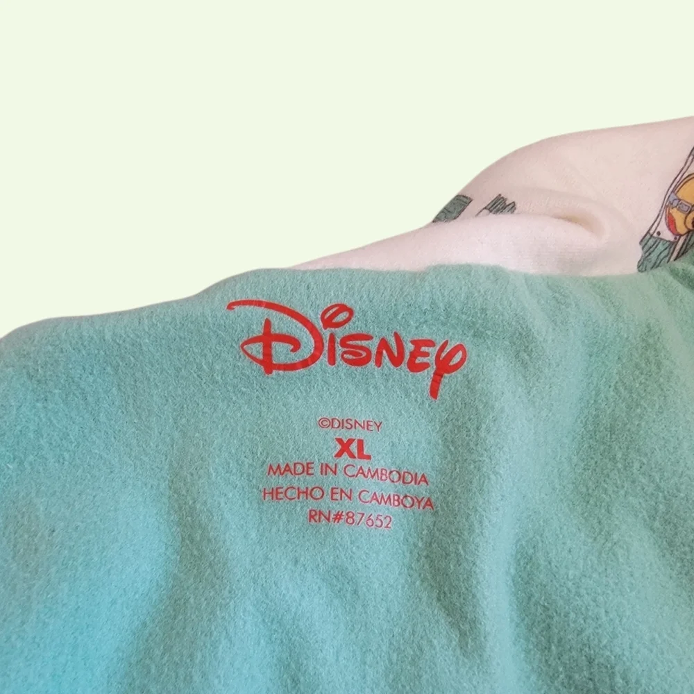 Disney Women's Sz XL Flannel Pajama Top Long Sleeve Mickey Minnie Goofy skiing - Picture 5 of 8